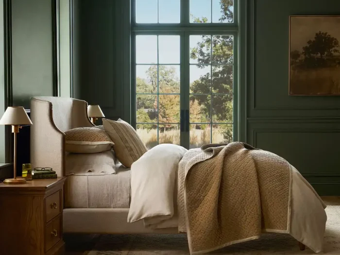 Beatrix Upholstered Bed
