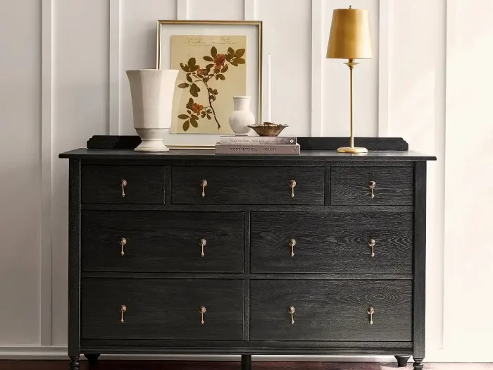 Summerville 7-Drawer Dresser (58")