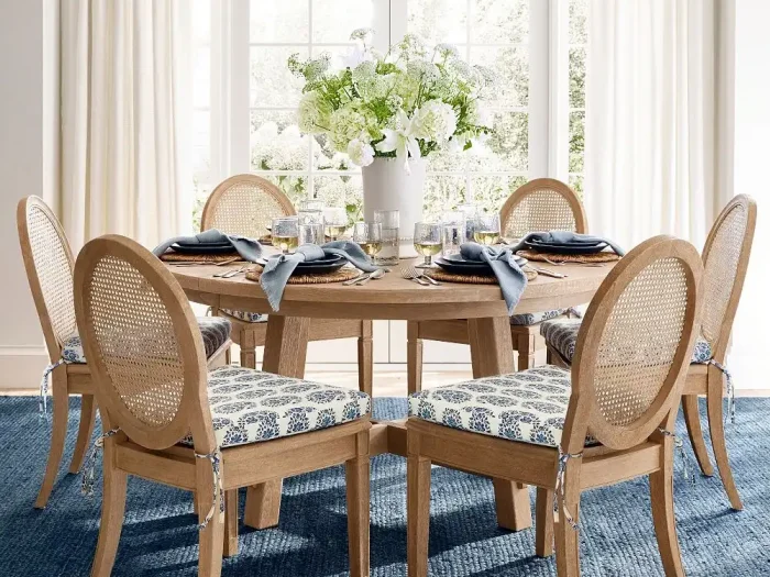 Toscana Round Extendable Dining Table (54"-78")